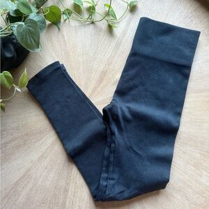 Black Ribbed Leggings